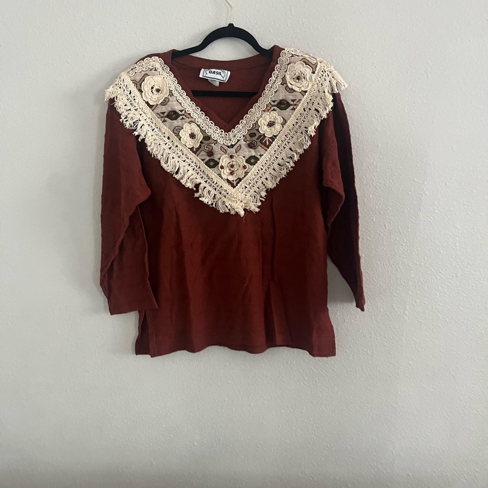 Vintage Basil Woman Long Sleeve Floral Embroidered 100% Cotton Sweater, Size L
